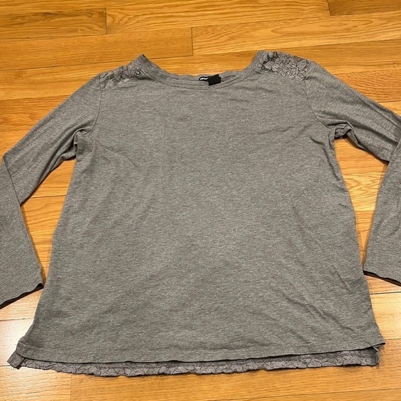 DKNY jeans gray top size large . - Picture 1 of 8